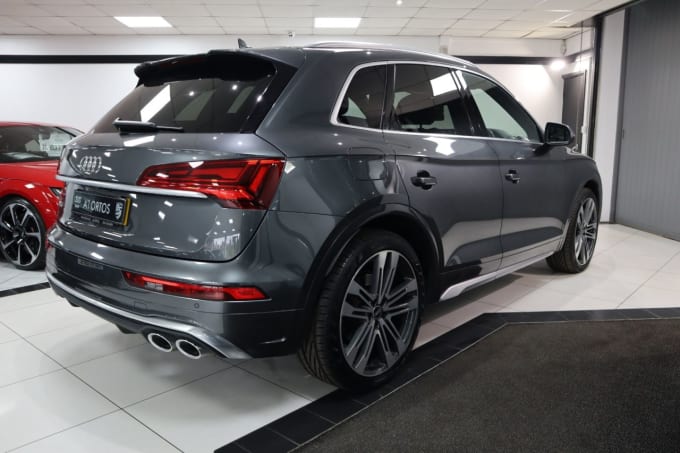 2025 Audi Sq5