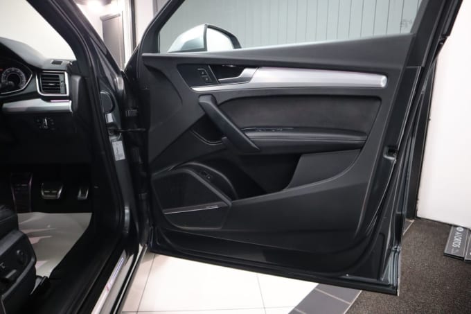 2025 Audi Sq5