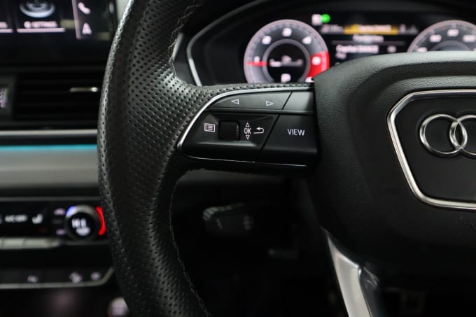 2025 Audi Sq5