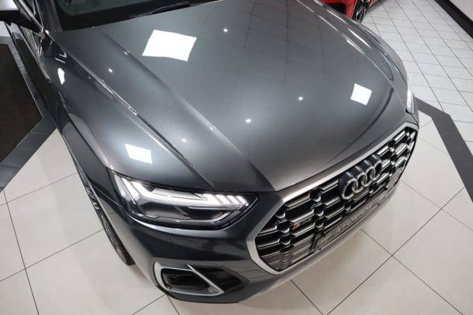 2025 Audi Sq5