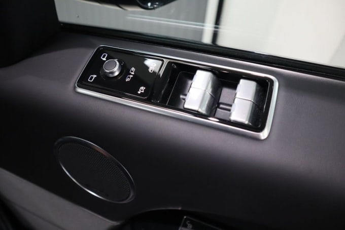 2020 Land Rover Range Rover Sport