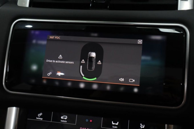 2020 Land Rover Range Rover Sport