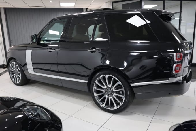 2025 Land Rover Range Rover