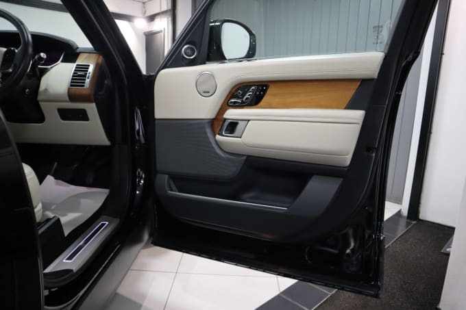 2025 Land Rover Range Rover