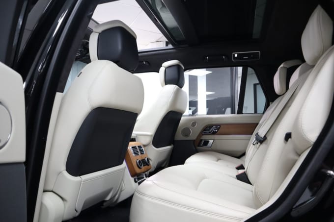 2025 Land Rover Range Rover