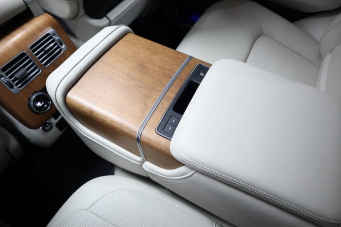 2025 Land Rover Range Rover