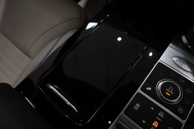 2025 Land Rover Discovery