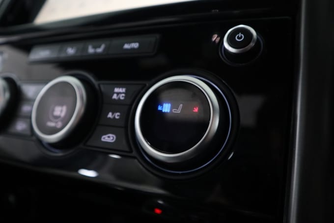 2025 Land Rover Discovery