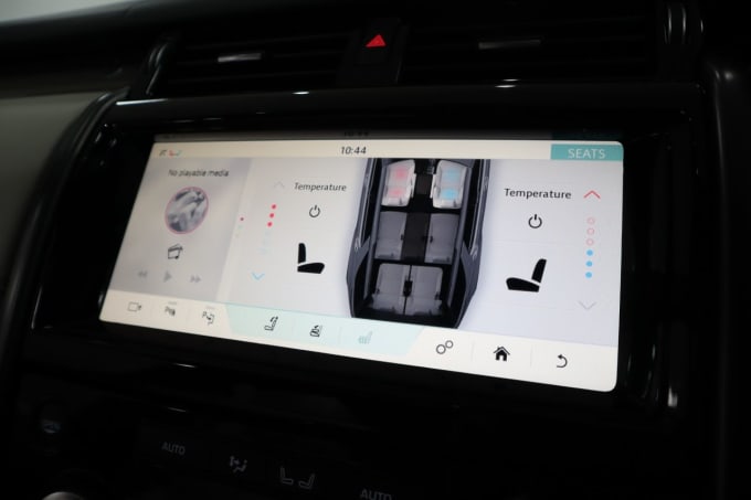 2025 Land Rover Discovery