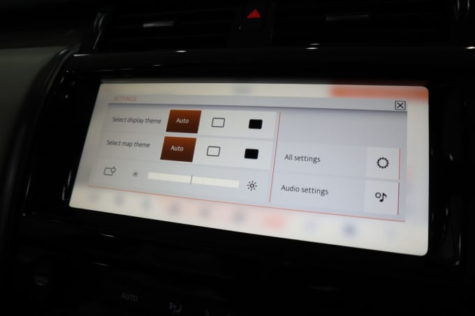 2025 Land Rover Discovery