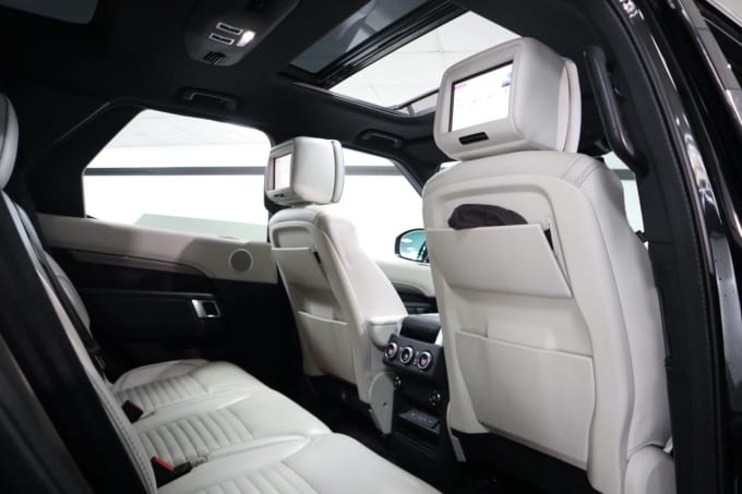 2025 Land Rover Discovery