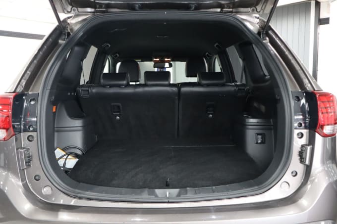2025 Mitsubishi Outlander
