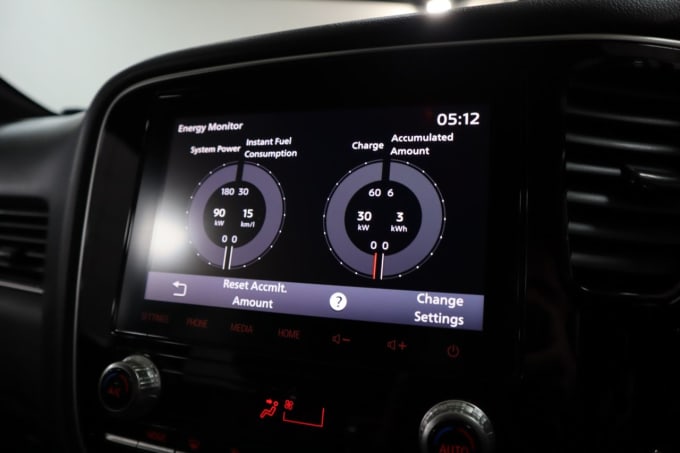 2025 Mitsubishi Outlander