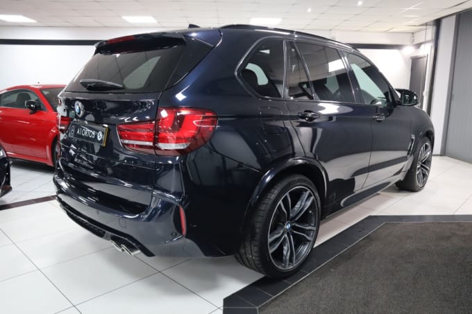 2025 BMW X5 M