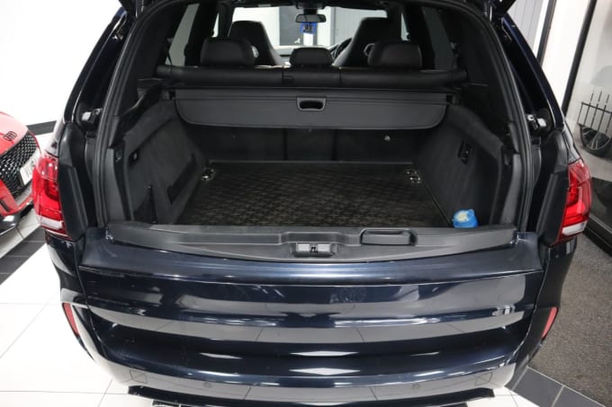 2025 BMW X5 M