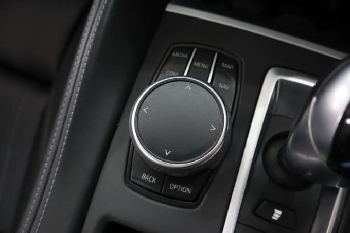 2025 BMW X5 M