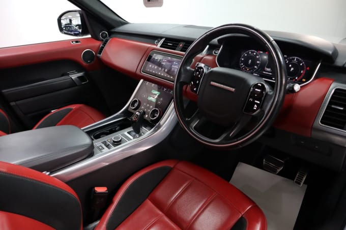 2025 Land Rover Range Rover Sport