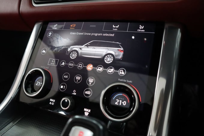 2025 Land Rover Range Rover Sport
