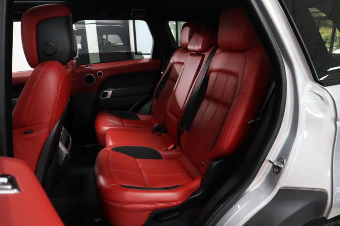 2025 Land Rover Range Rover Sport