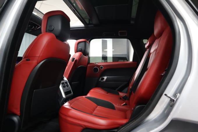 2025 Land Rover Range Rover Sport