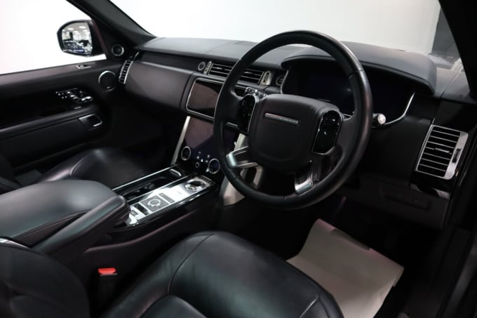 2025 Land Rover Range Rover