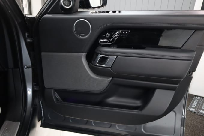 2025 Land Rover Range Rover