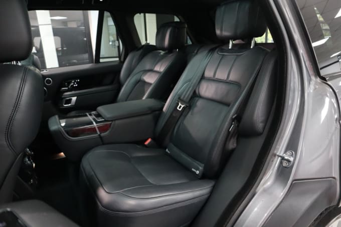 2025 Land Rover Range Rover
