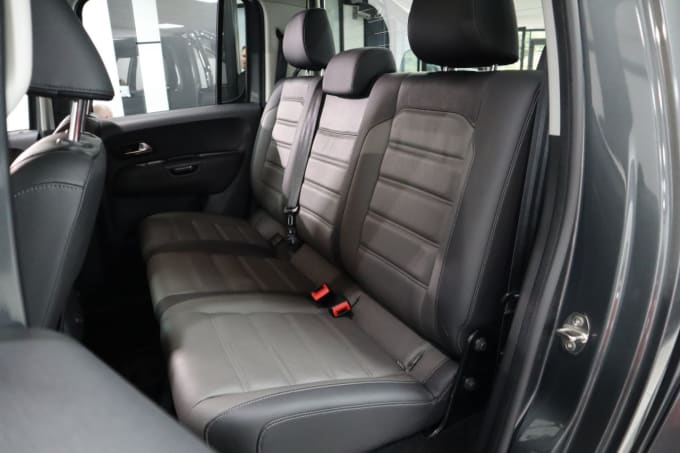 2025 Volkswagen Amarok