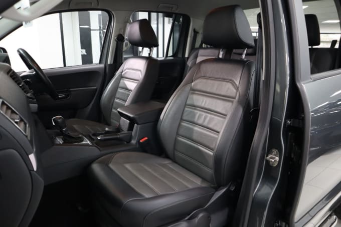 2025 Volkswagen Amarok