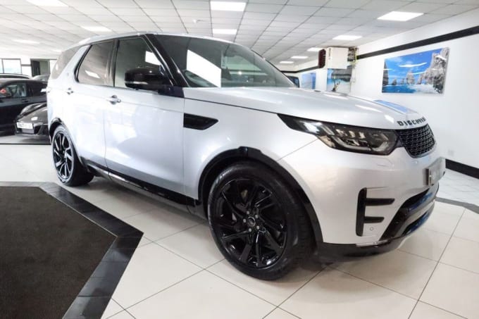 2025 Land Rover Discovery