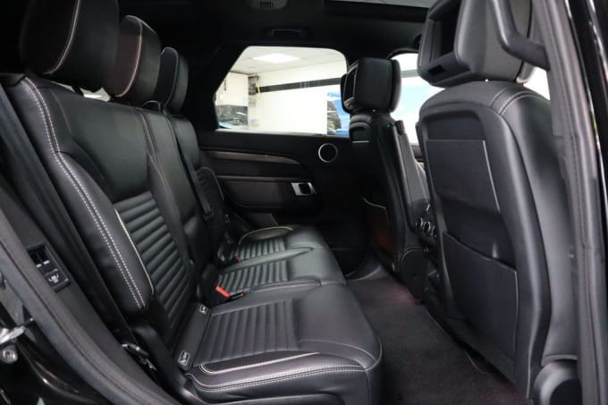 2025 Land Rover Discovery