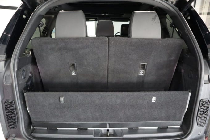 2025 Land Rover Discovery