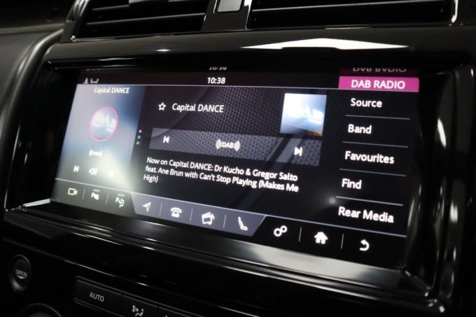 2025 Land Rover Discovery