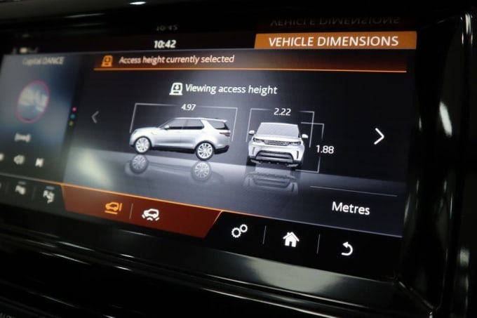 2025 Land Rover Discovery