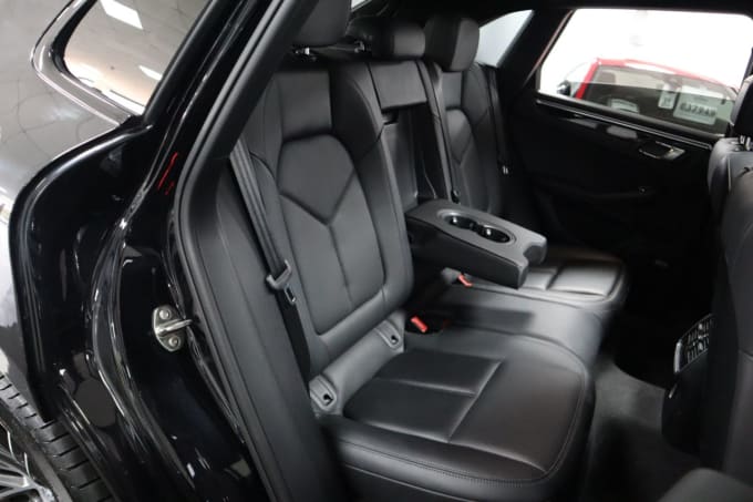 2019 Porsche Macan