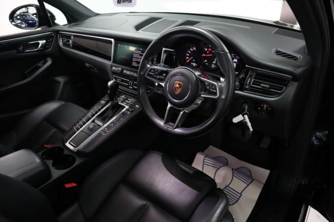 2019 Porsche Macan