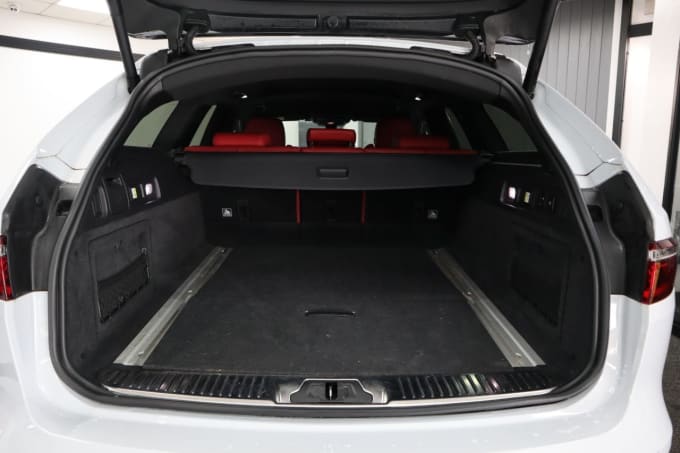 2017 Jaguar Xf