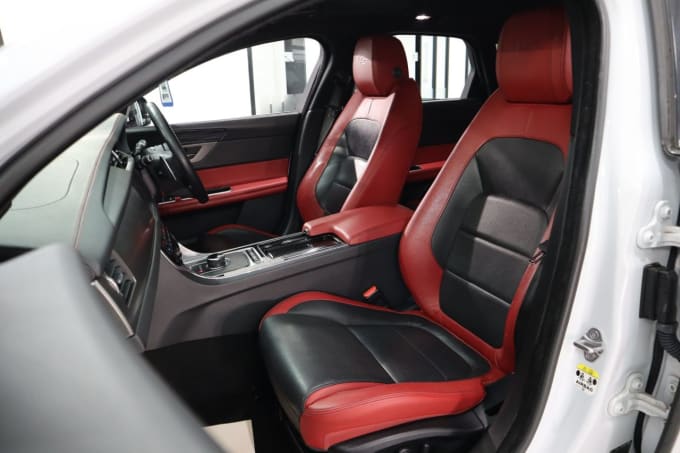 2017 Jaguar Xf