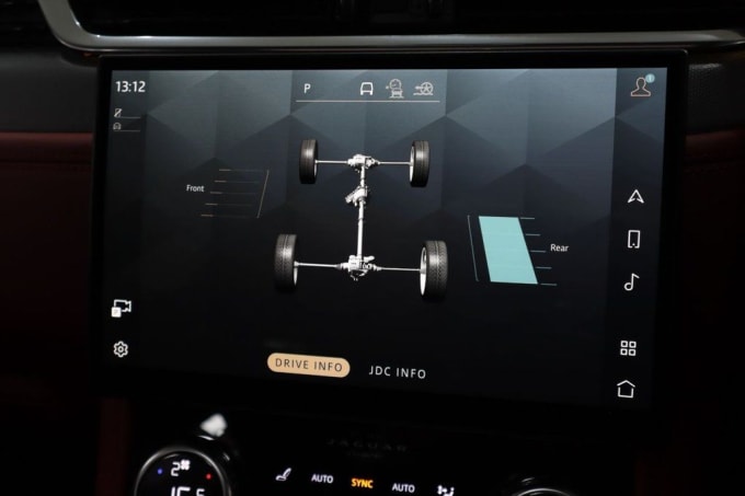 2025 Jaguar F-pace