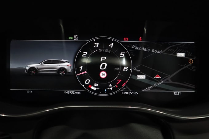 2025 Jaguar F-pace