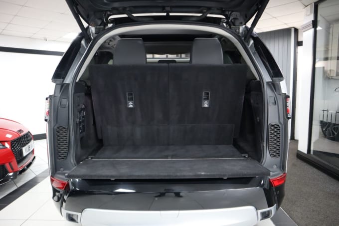 2025 Land Rover Discovery