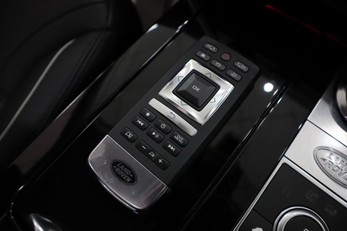 2025 Land Rover Discovery