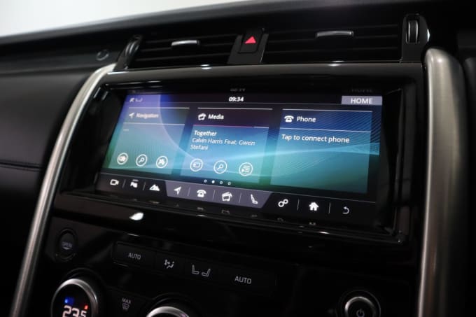 2025 Land Rover Discovery