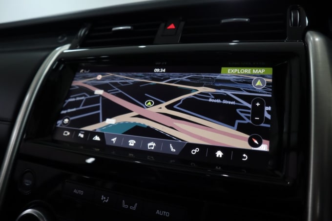 2025 Land Rover Discovery