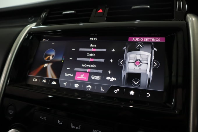 2025 Land Rover Discovery