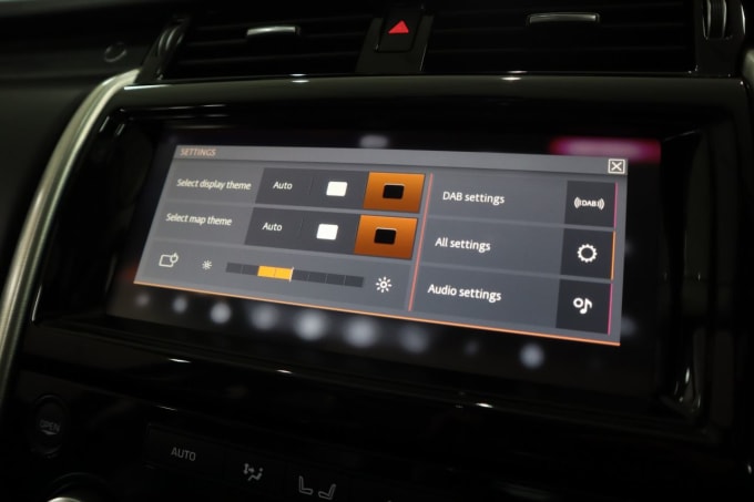 2025 Land Rover Discovery