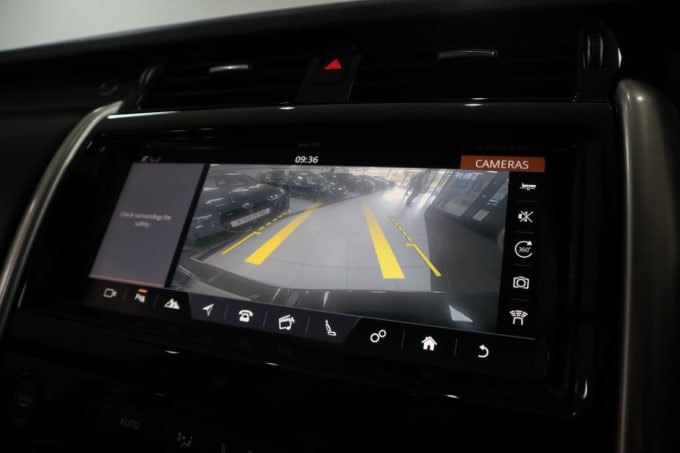 2025 Land Rover Discovery