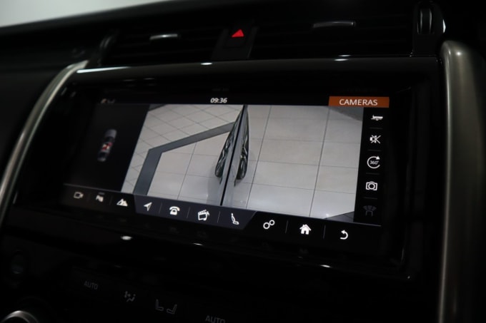 2025 Land Rover Discovery