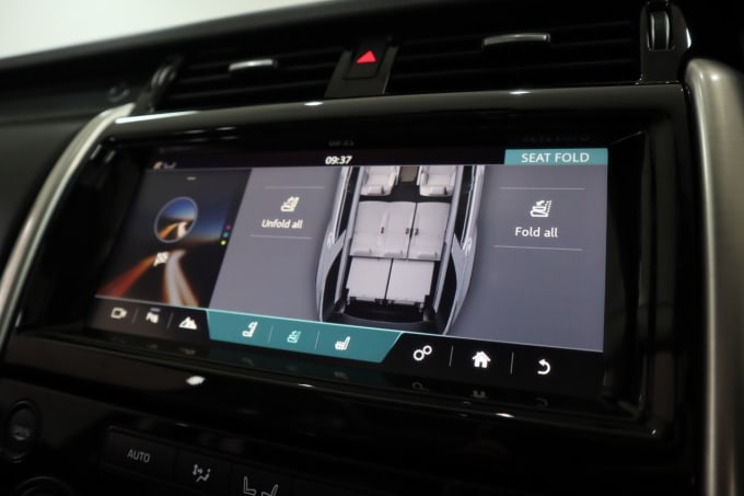 2025 Land Rover Discovery