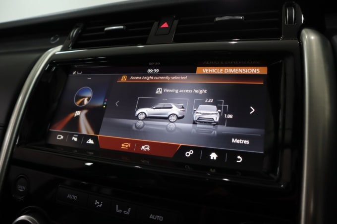 2025 Land Rover Discovery